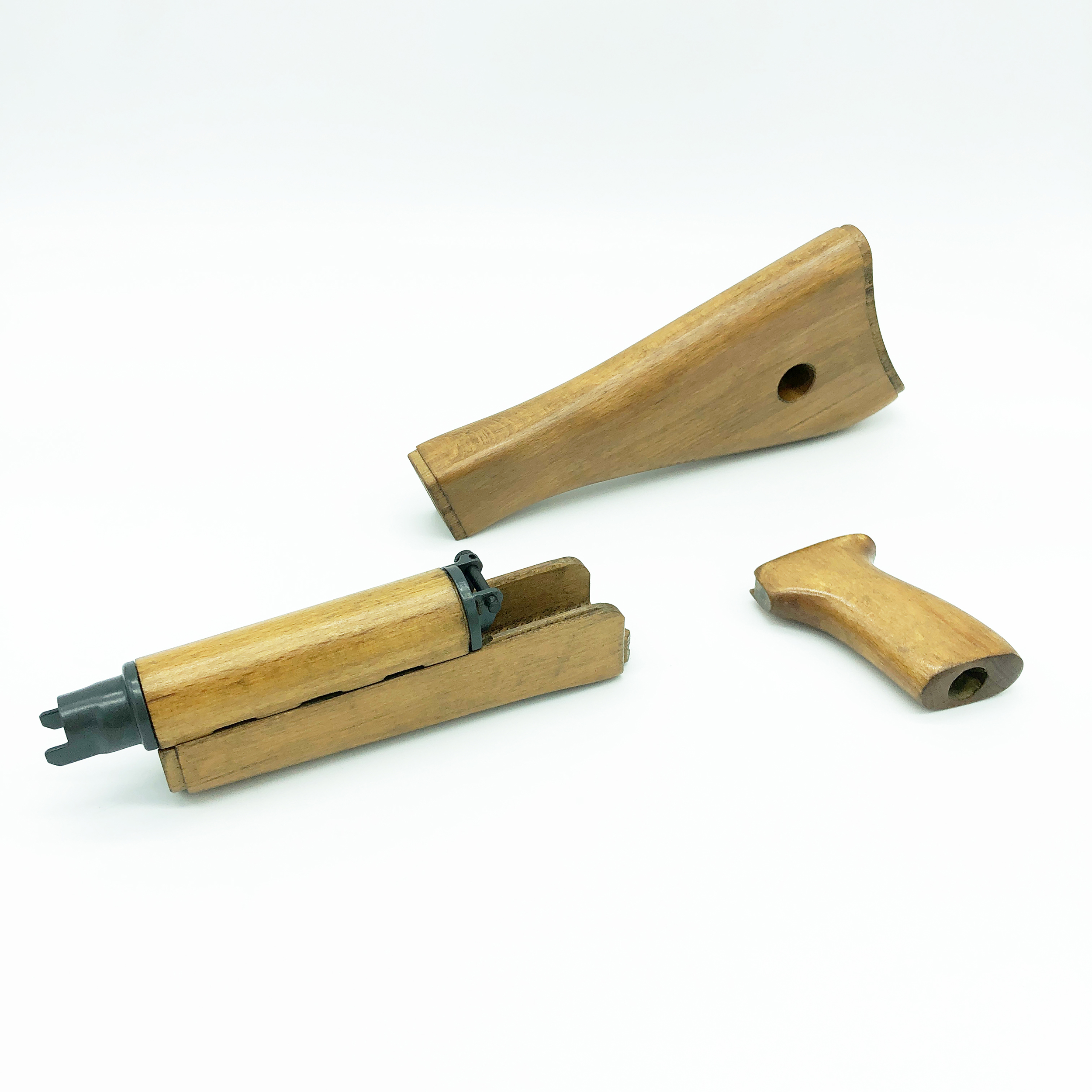 VZ58 Beech Wood furniture kit (unissued) VZ58 USA