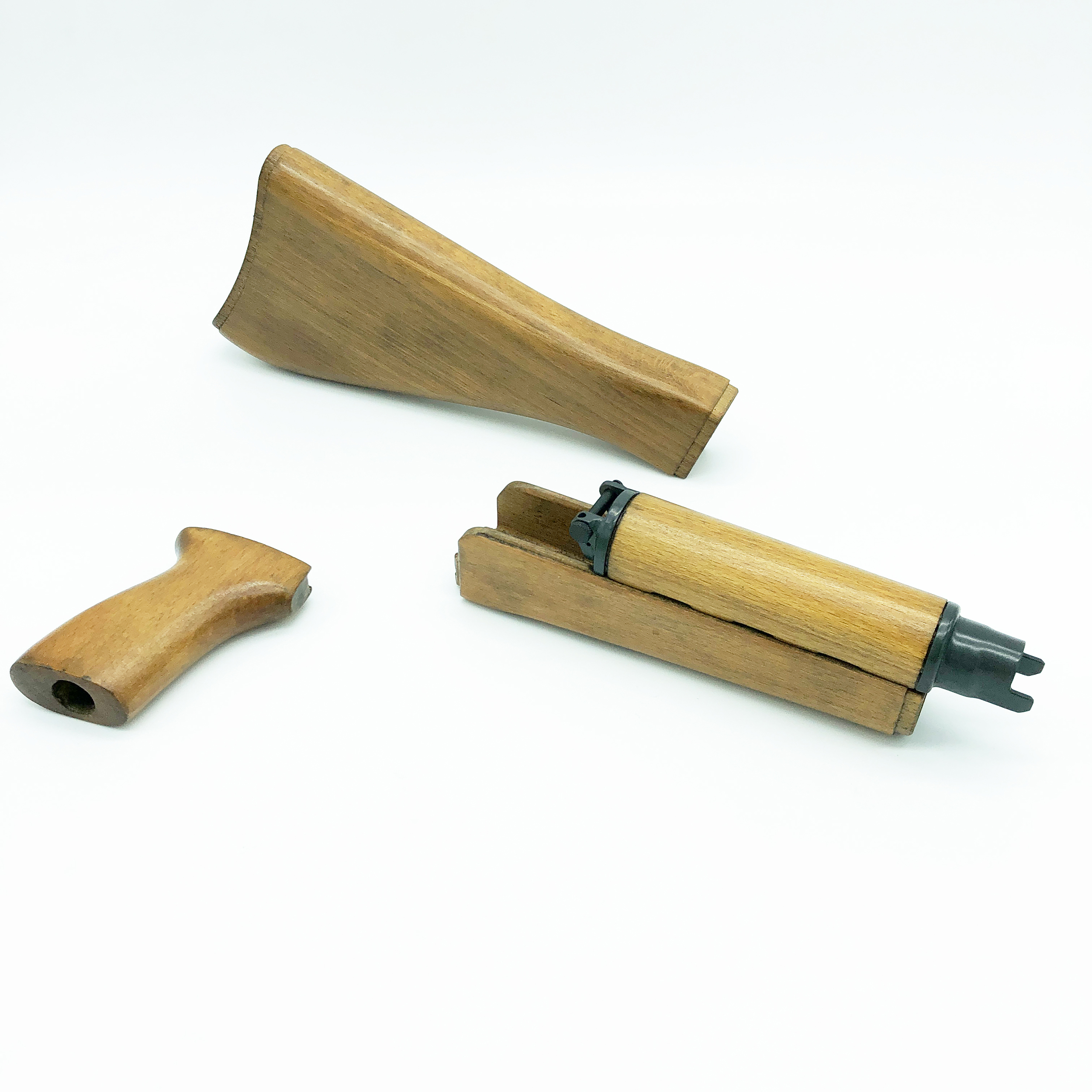 VZ58 Beech Wood furniture kit (unissued) VZ58 USA